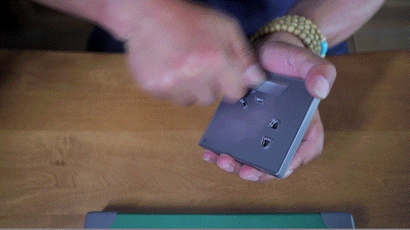 新品評測:正泰居家2HD系列玻璃大面板開關為何如此出眾 新品評測:正泰居家2HD系列玻璃大面板開關為何如此出眾