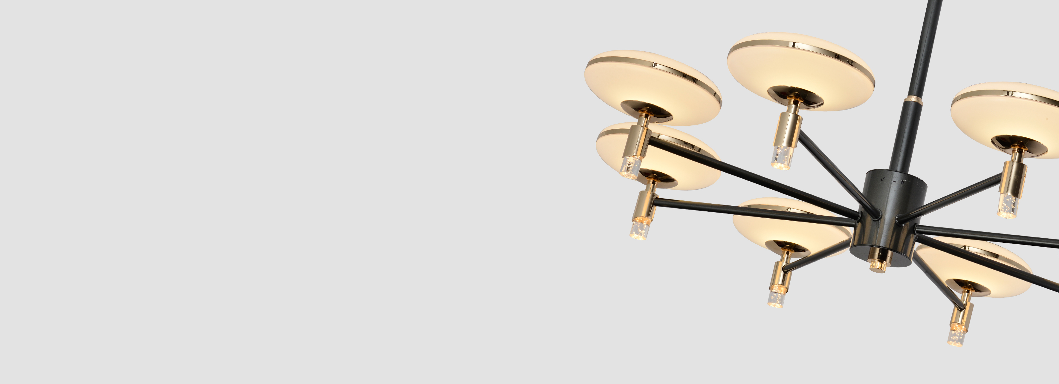 鐵藝結構 正泰吊燈XDD92系列為鐵質...