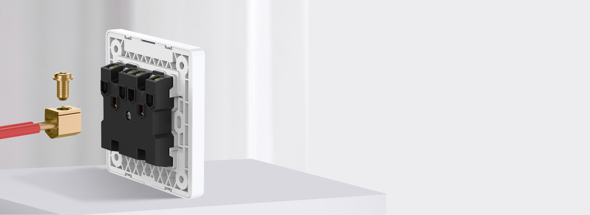 U型大接線柱，接線牢固 4.2mm大孔...