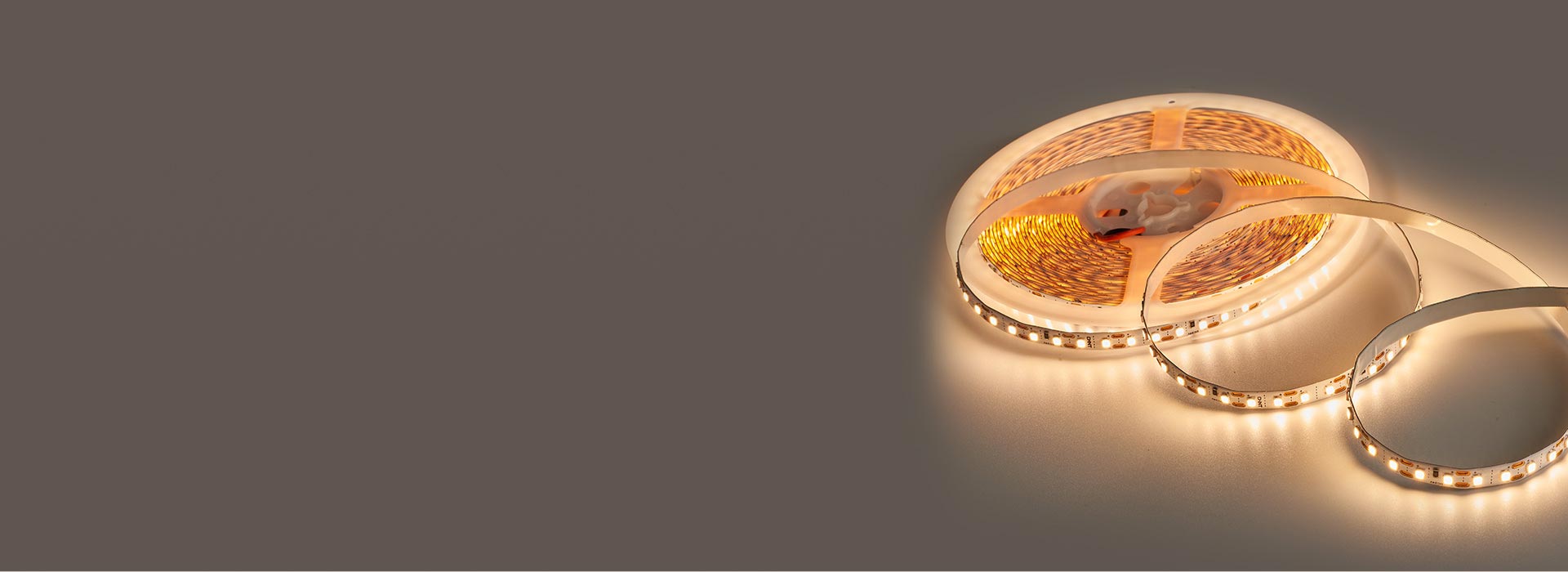 燈帶：DD45A系列
 一燈一剪，剪出高...