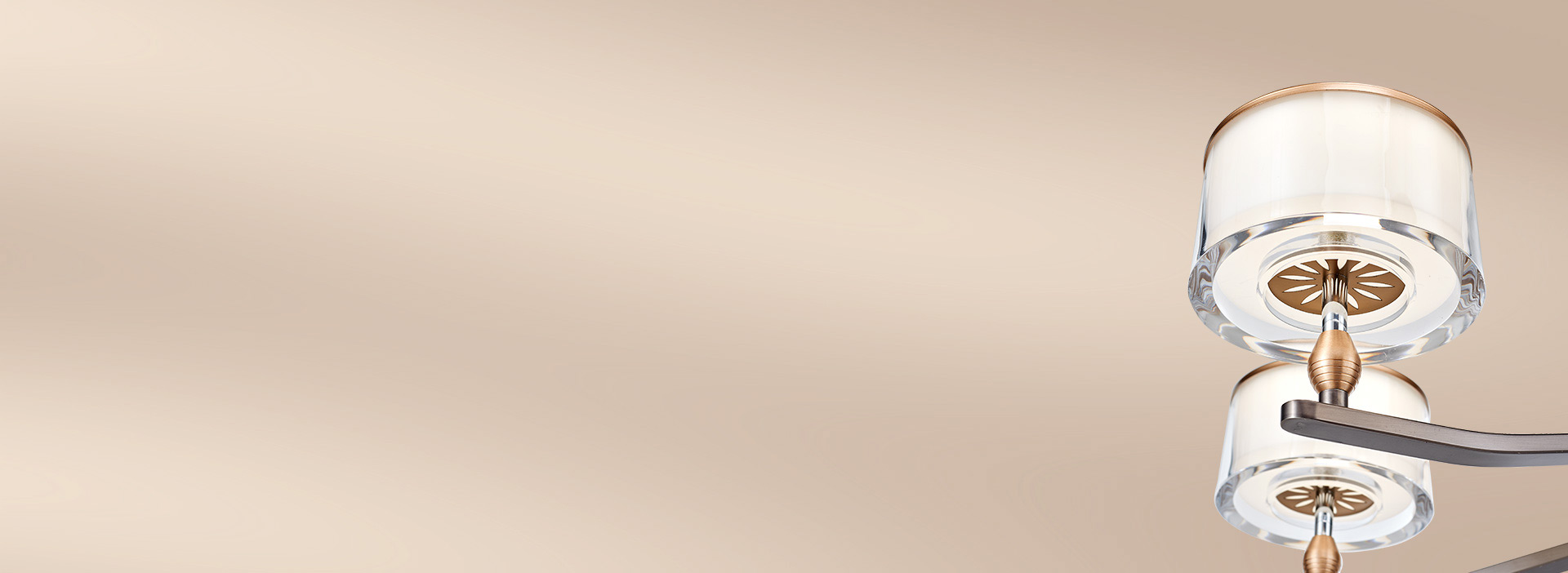 厚亞克力透光罩
 如玻璃般的絲滑質(zhì)感，輕...