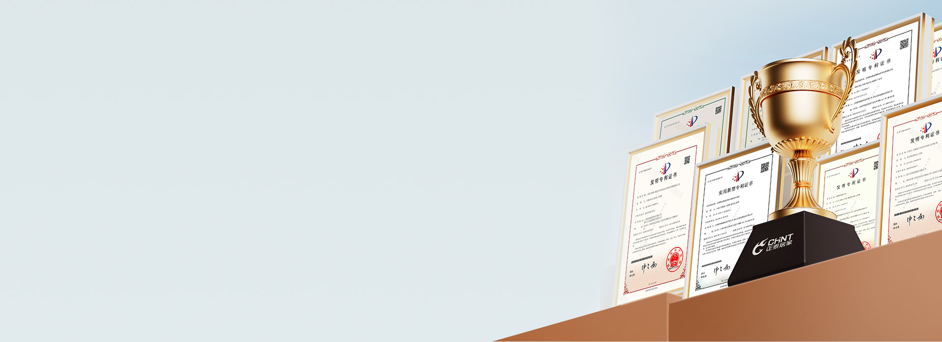 60余項石墨烯創(chuàng)新成果
 在石墨烯領(lǐng)域，...